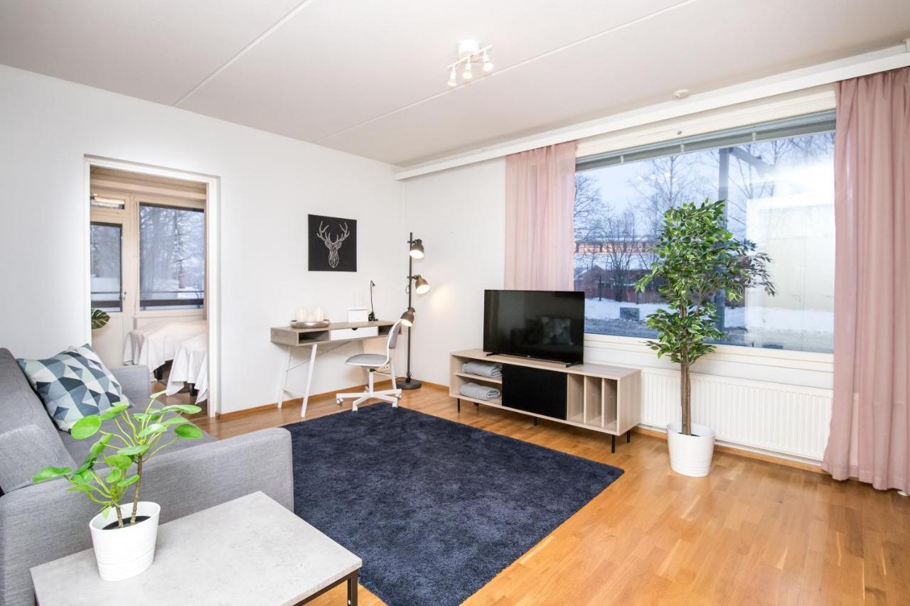 Kotimaailma Apartments Vaasa Buitenkant foto