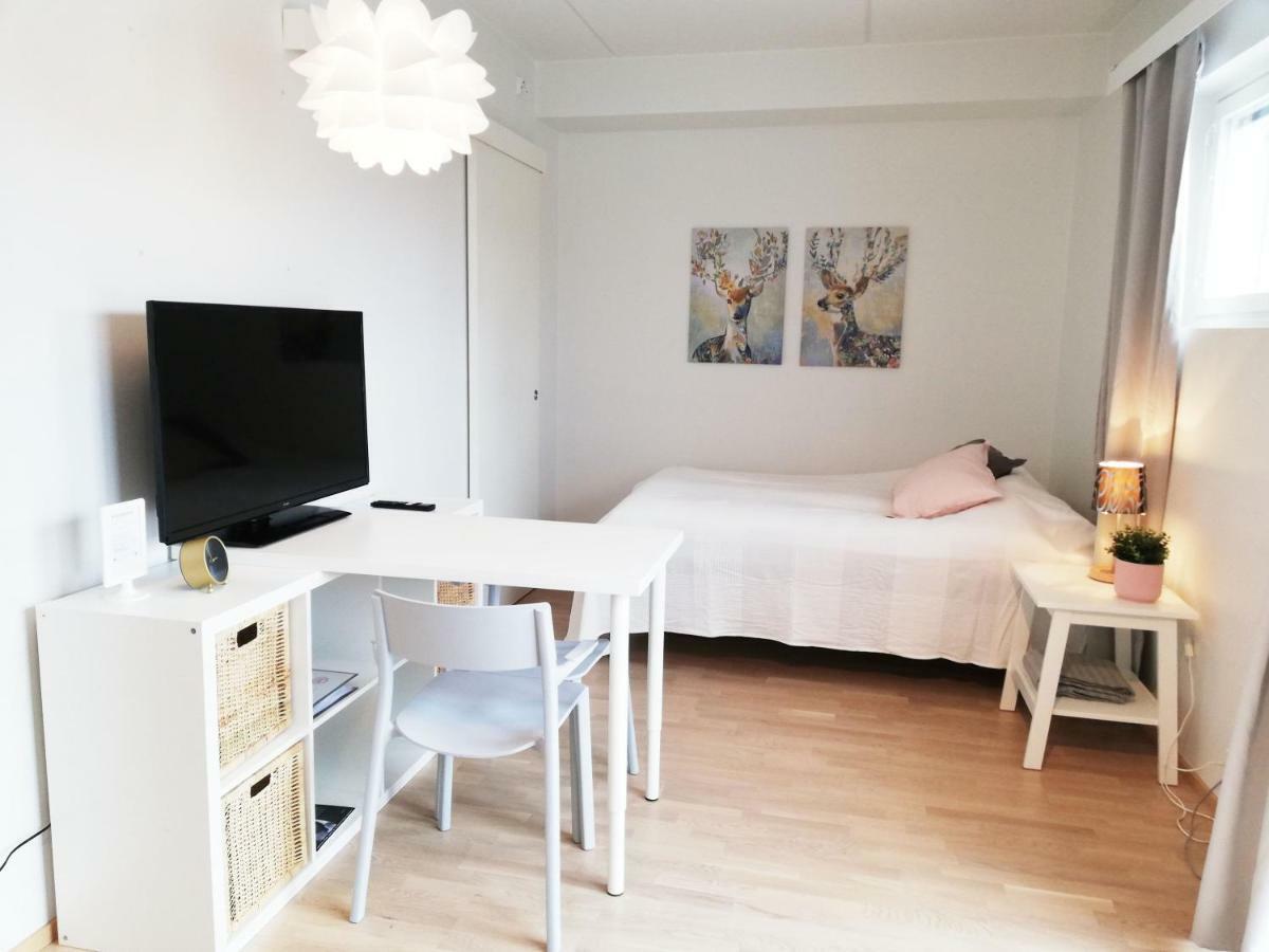 Kotimaailma Apartments Vaasa Buitenkant foto