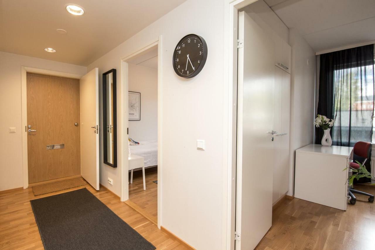 Kotimaailma Apartments Vaasa Buitenkant foto